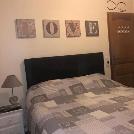 Jolie Villa